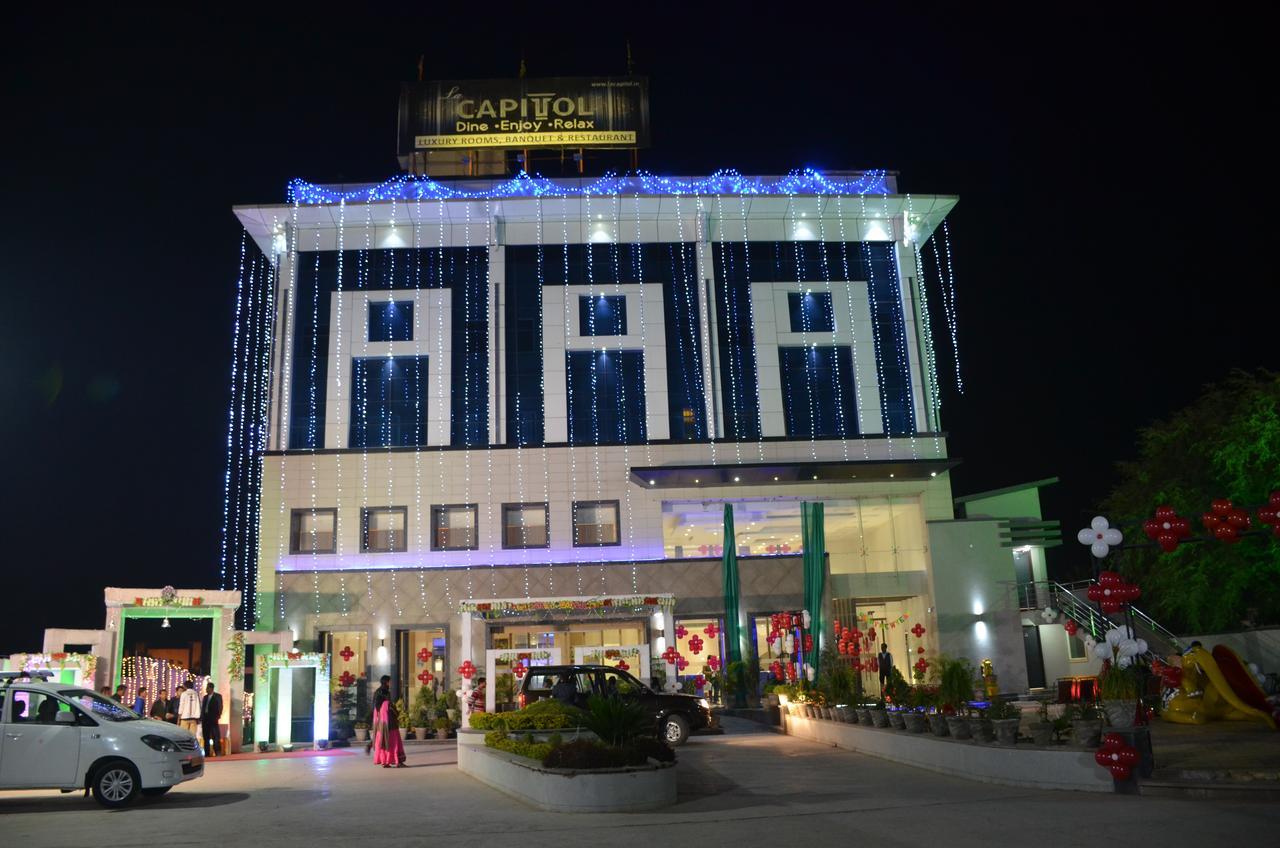 Hotel La Capitol Chhatarpur Exteriér fotografie